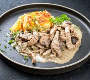 Zürcher Geschnetzeltes, a traditional Swiss dish or speciality