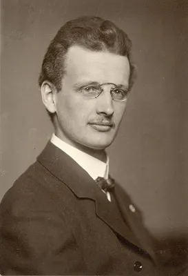 Swiss citizen Auguste Piccard